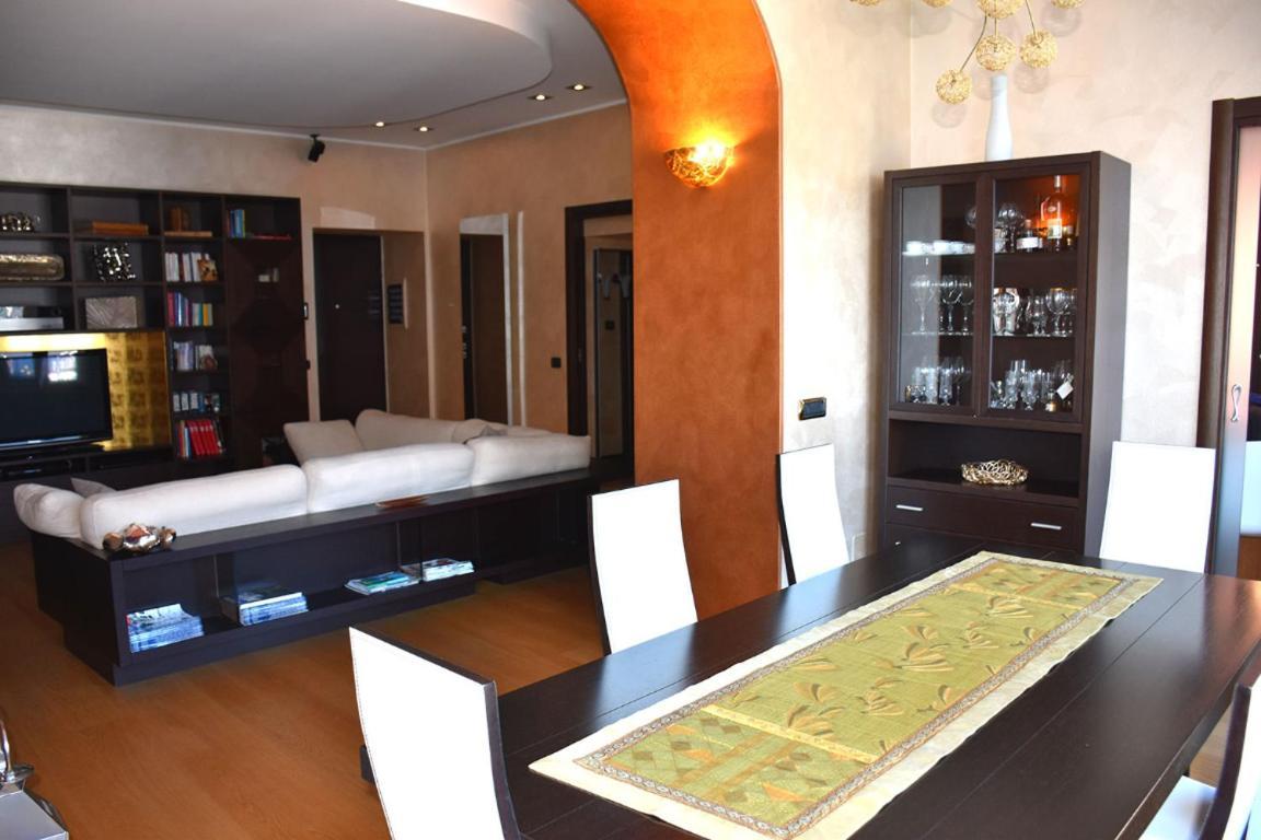 Bellagio Lakeside Apartment Εξωτερικό φωτογραφία